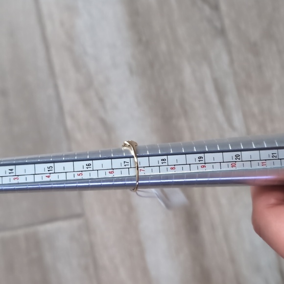 NWT Gorjana Gold Heart Ring - Picture 10 of 16